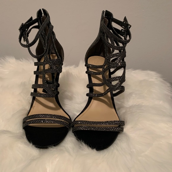 Guess Sandal - Picture 9 of 11